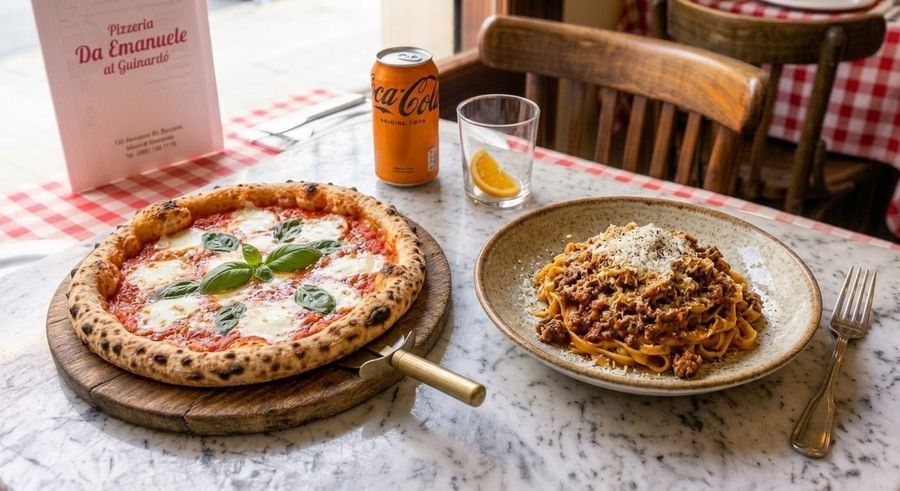 Pizza margherita y pasta a la boloñesa del menú del día
